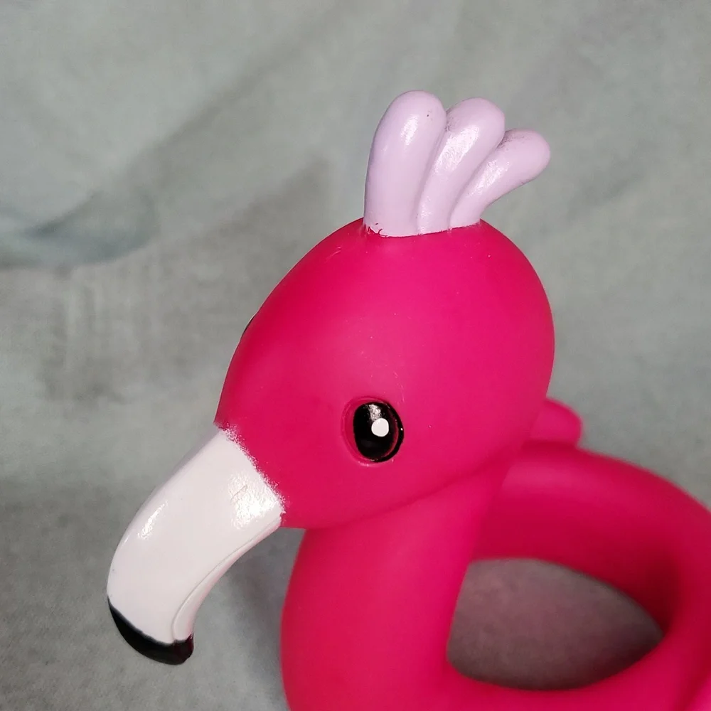 Flamingo-Shaped Dog Toy‎
